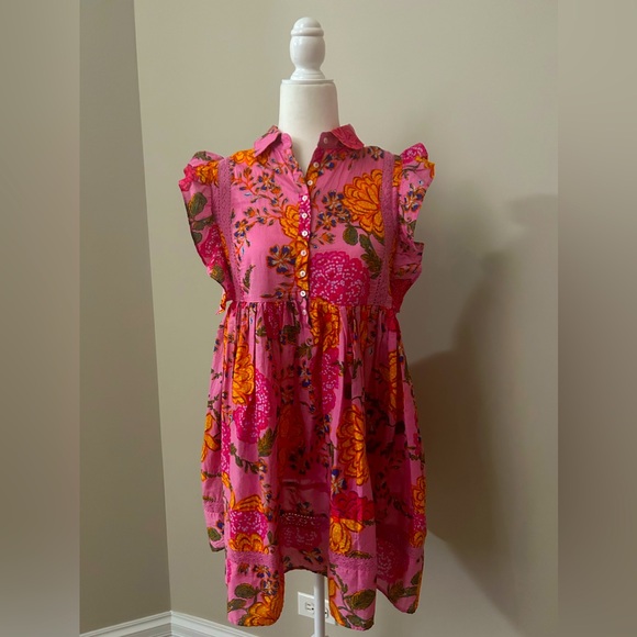 Olivaceous button down dress with a plant/flower print - Picture 1 of 3